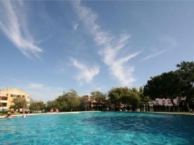 Apartamento con 2 dormitorios se vende en Marbella, Costa del Sol