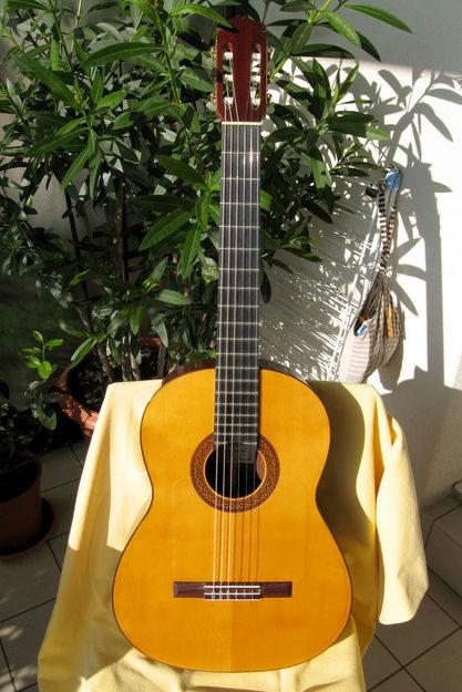 GUITARRA FLAMENCA MANUEL DE LA CHICA 1969