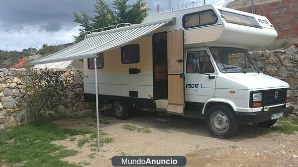 PEUGEOT J5 1.9D