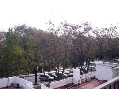 Apartamento con 3 dormitorios se vende en Marbella, Costa del Sol
