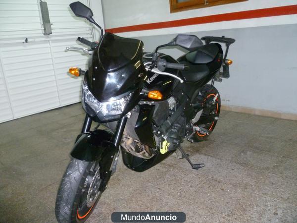 KAWASAKI Z750 NEGRA(DE AGOSTO DE 2008)