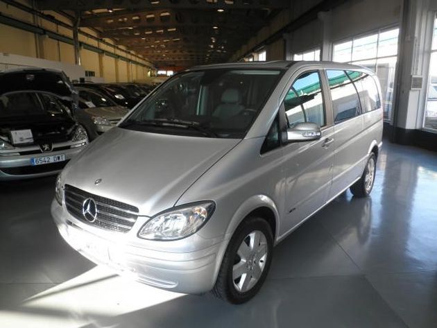 MERCEDES-BENZ VIANO 2.2 DCI TREND COMPACTA TURISMO NACIONAL