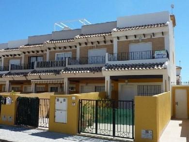Adosado con 2 dormitorios se vende en San Javier, Costa Calida