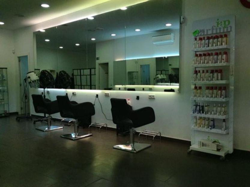 En traspaso Peluquería 105m² en Barrio de Salamanca