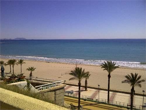 Apartment for Sale in Alicante, Comunidad Valenciana, Ref# 2999239