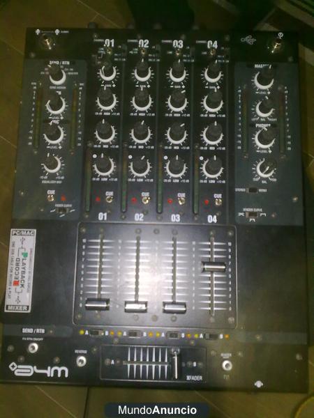 se vende mesa de mezclas para DJ (o grupos de musica) w/USB