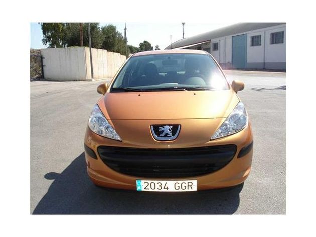 PEUGEOT 207 CONFORT 1.4 75