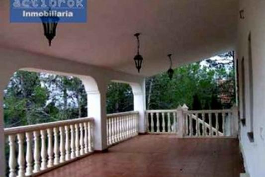 5 Dormitorio Chalet En Venta en Mogente, Valencia