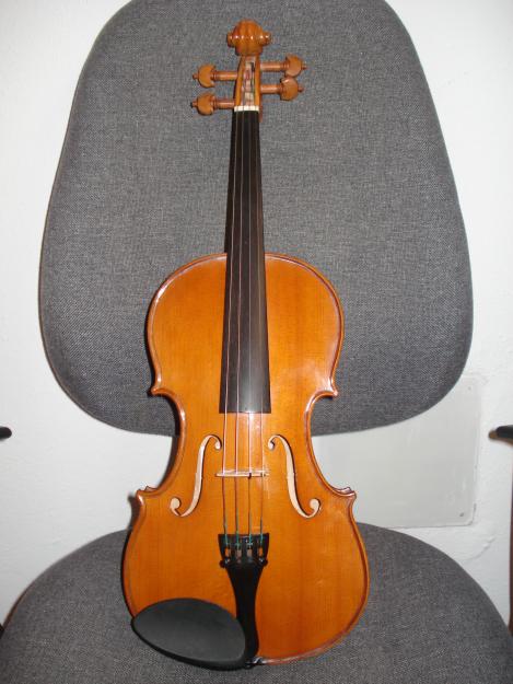 Violin 4/4 marrón miel