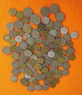 Lote 40 monedas españolas anteriores a euro pesetas