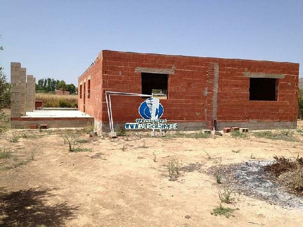 Chalet en Caudete