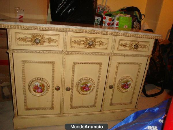 Mueble antiguo