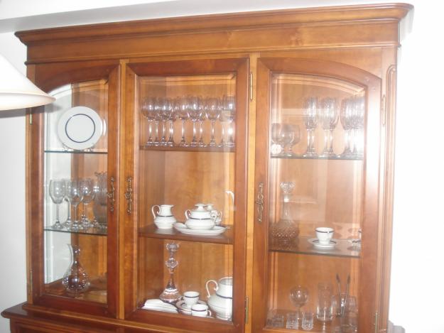 Se vende comedor linea provenzal