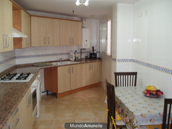 Intercambio atico duplex en Onda por piso en castellon