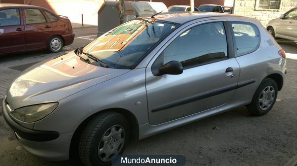 Se vende peugeot 206