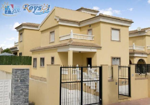 Villa en Orihuela-Costa