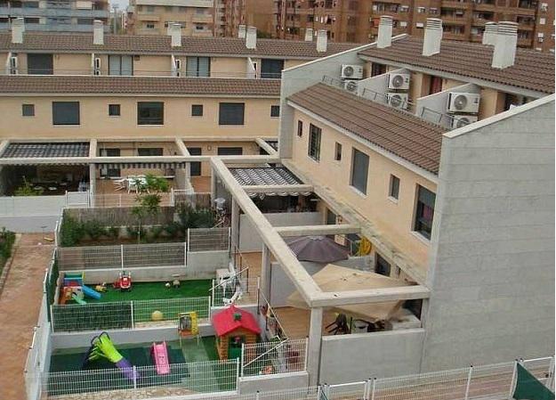 Casa adosada en Torrent
