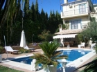 Chalet con 3 dormitorios se vende en Estepona, Costa del Sol - mejor precio | unprecio.es