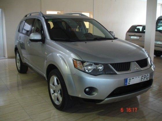 MITSUBISHI OUTLANDER 2.0TDI, 2000 c.c 18900 eur