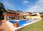Chalet con 5 dormitorios se vende en Marbella, Costa del Sol - mejor precio | unprecio.es