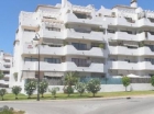 Apartamento con 3 dormitorios se vende en Estepona, Costa del Sol - mejor precio | unprecio.es