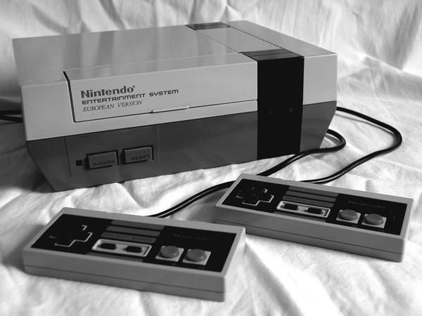 Vendo videoconsola Nintendo System con juegos