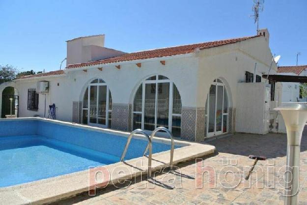 Chalet en venta en Ciudad Quesada, Alicante (Costa Blanca)