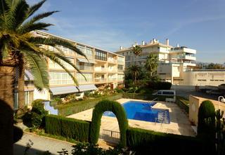 1b  , 1ba   in Albir,  Costa Blanca South   - 99000  EUR