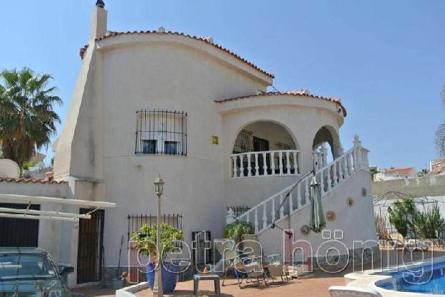 Chalet en venta en Ciudad Quesada, Alicante (Costa Blanca)