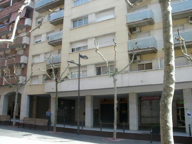 Piso en venta en Olesa de Montserrat, Barcelona (Costa Maresme)