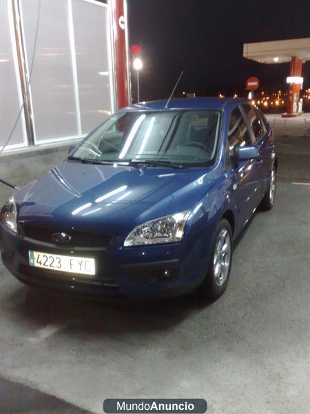 vendo FORD FOCUS YEAR 2007 TREND 1800 5P - Gijón En venta - se ofrece: VENDO FORD FOCUS YEAR 2007 TREND 1800 5P