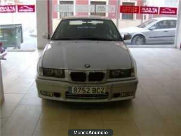 BMW 318 I [671512] Oferta completa en: http://www.procarnet.es/coche/murcia/murcia/bmw/318-i--671512.aspx...