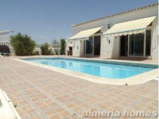 Chalet en venta en Albanchez, Almería (Costa Almería)