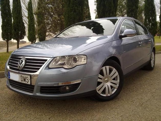 VOLKSWAGEN PASSAT  2.0TDI HIGHLINE
