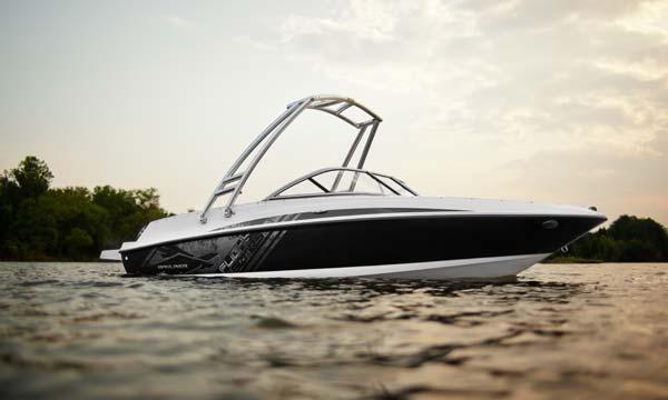 Bayliner 175 bre + pack flight serie