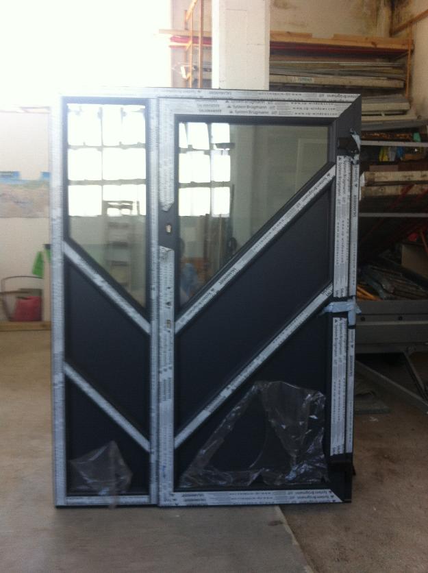 puerta para la calle de PVC
