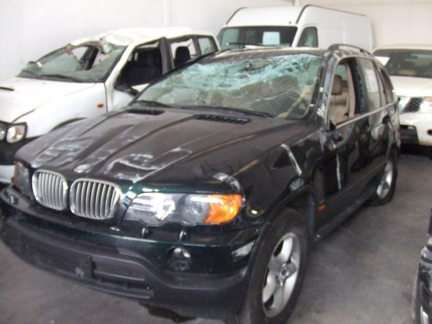 BMW X5 4.4i