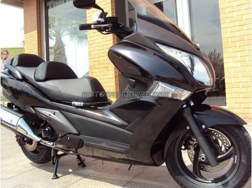 HONDA SILVER WING 400