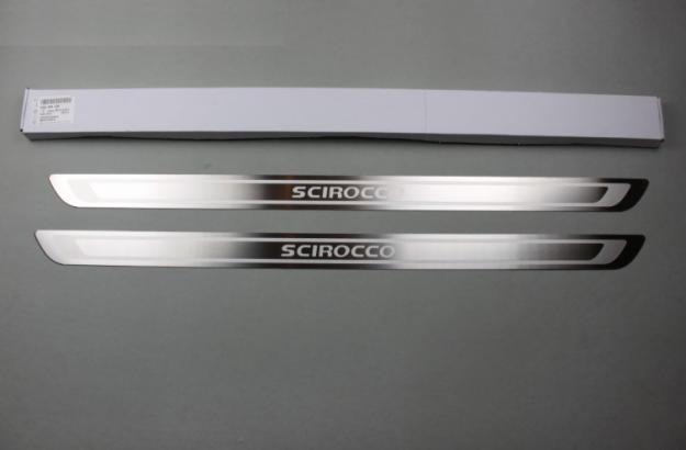 Volkswagen VW SCIROCCO MK3 - Taloneras - Estriberas- Molduras - Umbrales