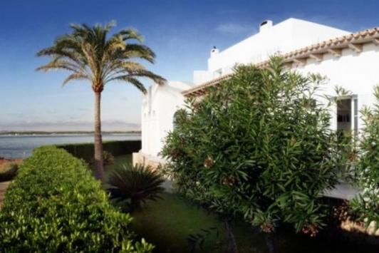 5 Dormitorio Chalet En Venta en Colonia de Sant Jordi, Mallorca