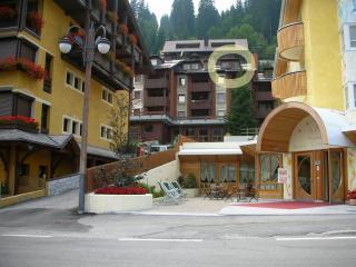 Apartamento : 4/4 personas - madonna di campiglio  trento (provincia de)  trentino - alto adigio  italia