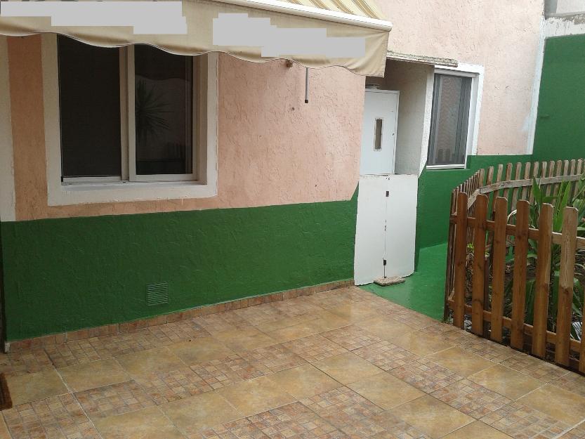 se alquila bajo de vivienda familiar