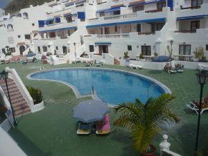 , 1ba   in Los Cristianos,  Canary Islands   - 137025  EUR