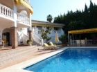 Chalet con 4 dormitorios se vende en Mijas Costa, Costa del Sol - mejor precio | unprecio.es