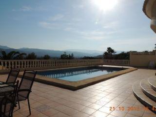 Chalet en venta en Beniarbeig, Alicante (Costa Blanca)
