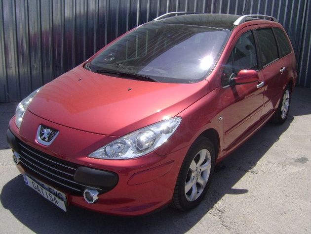 PEUGEOT 407 SW 2.0HDI Sport 140
