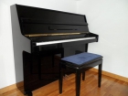 Vendo piano de pared en muy buen estado (young chang) - mejor precio | unprecio.es