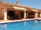 Chalet con 5 dormitorios se vende en Marbella, Costa del Sol - mejor precio | unprecio.es