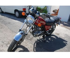 SUZUKI GN 250