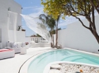 Chalet con 3 dormitorios se vende en Casares Costa, Costa del Sol - mejor precio | unprecio.es